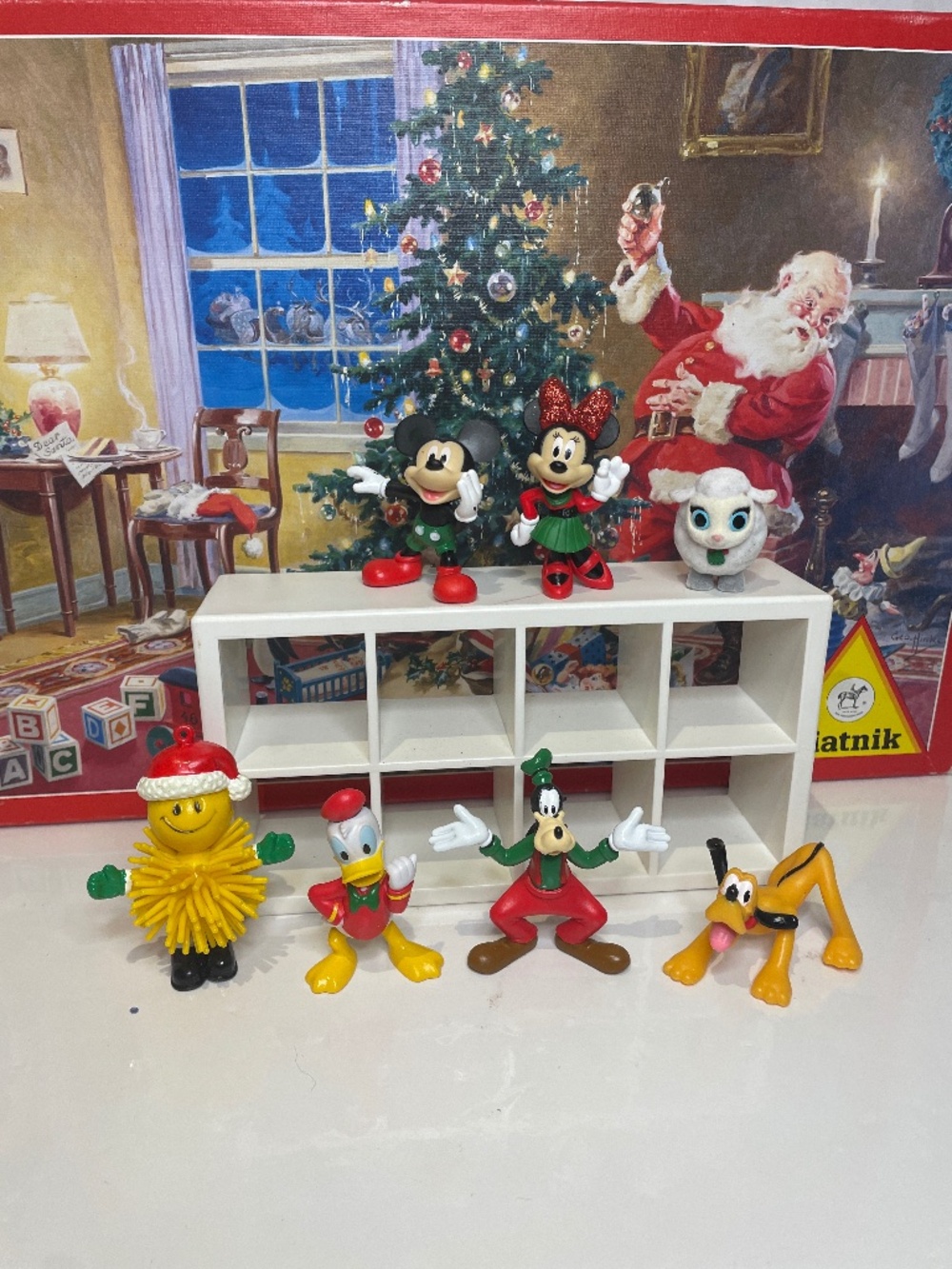 Disney Mickey Mouse 🎄Christmas theme figures
